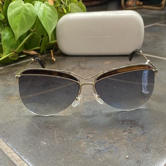 Marc Jacobs Gold Metal Gradient Pilot 61mm Sunglasses - Picture 1 of 10